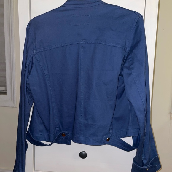 Maralyn & Me - Picture 2 of 4